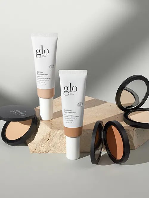 Glo Skin Beauty Oil-Free Tinted Primer mit LSF 30 und Pressed Base Mineral Puder in verschiedenen Hauttönen