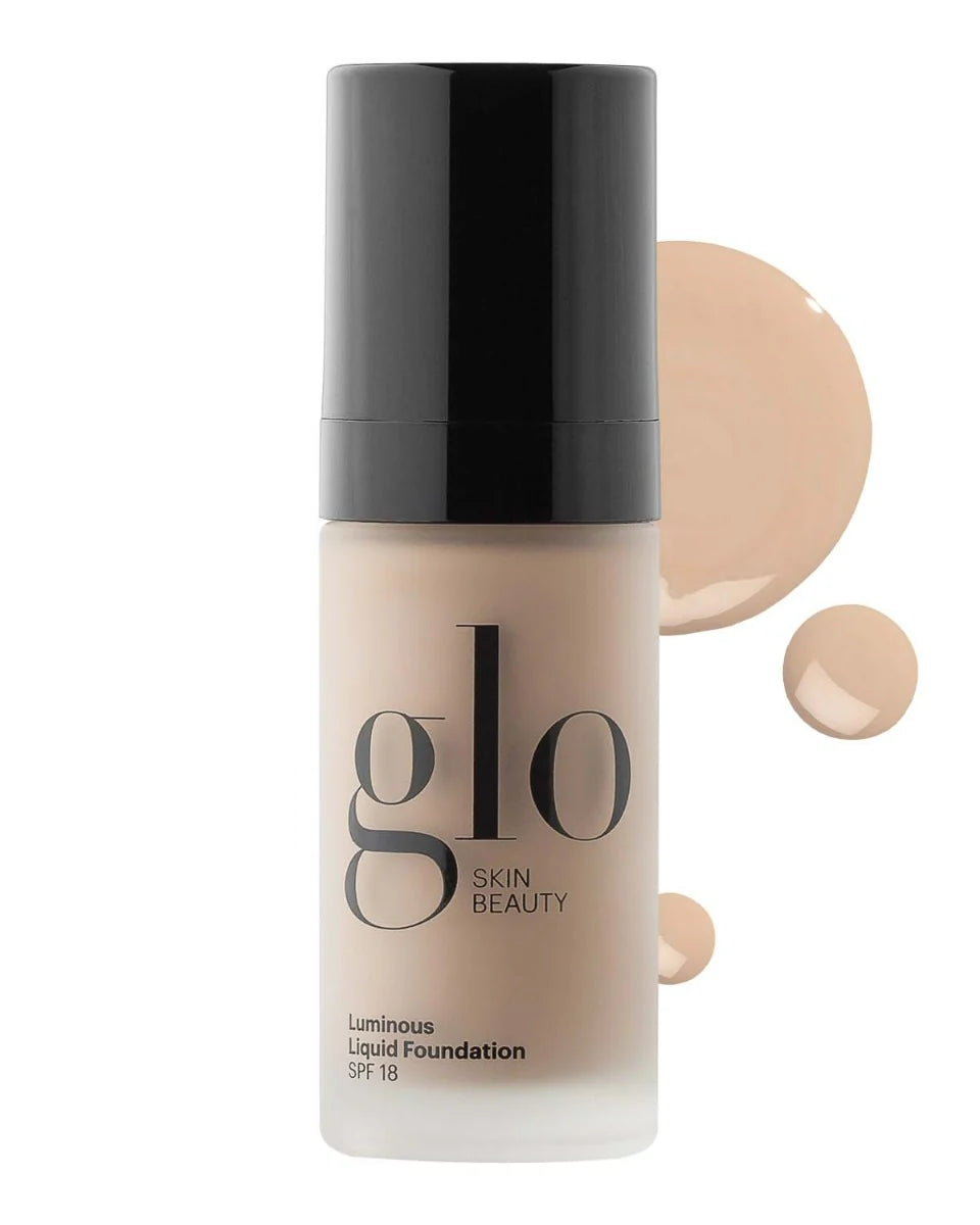 Glo Skin Beauty Luminous Liquid Foundation SPF 18, Farbton Naturelle