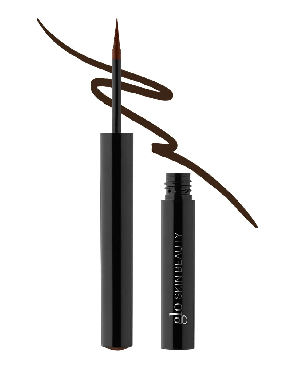 Glo Skin Beauty Precision Liquid Eyeliner im Farbton Dark Brown