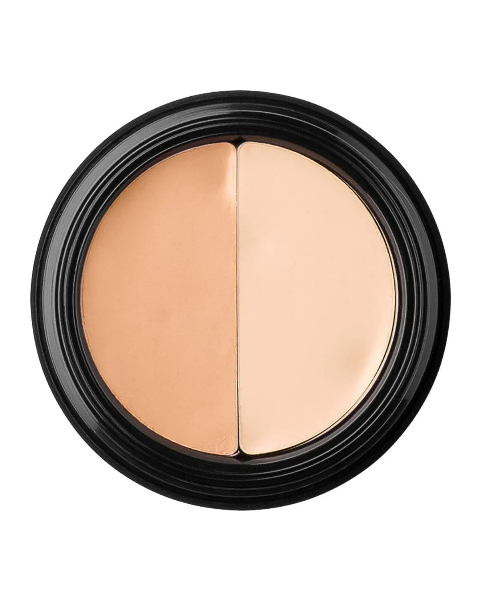 Glo Skin Beauty Under Eye Concealer, rundes Kompakt mit zwei nebeneinanderliegenden Concealer-Farben im Farbton Sand
